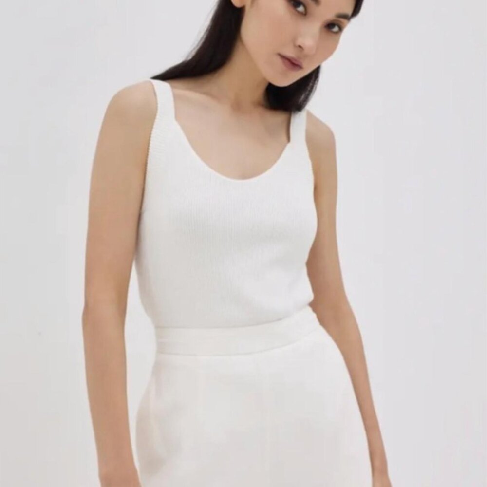 Love, Bonito knit tank top